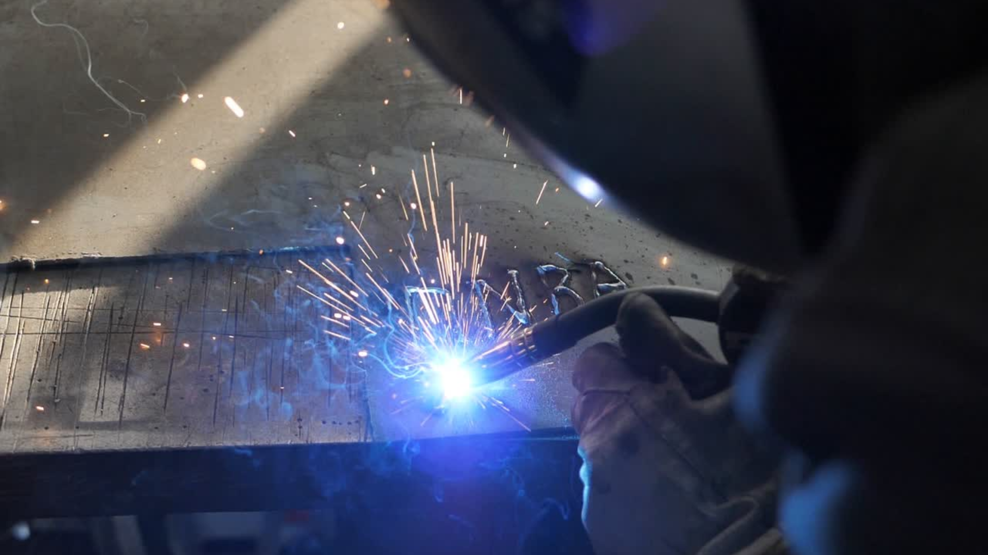Online Praktikum Metallbauer/Metallbauerin der Fachrichtung Konstruktionstechnik